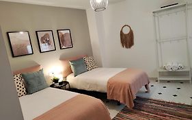 Wintowinrentals Your Home Steps From The Center