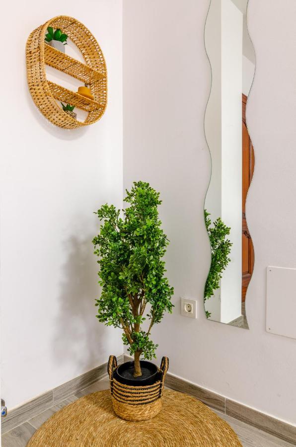 Wintowinrentals Your Home Steps From The Center Málaga Exterior foto