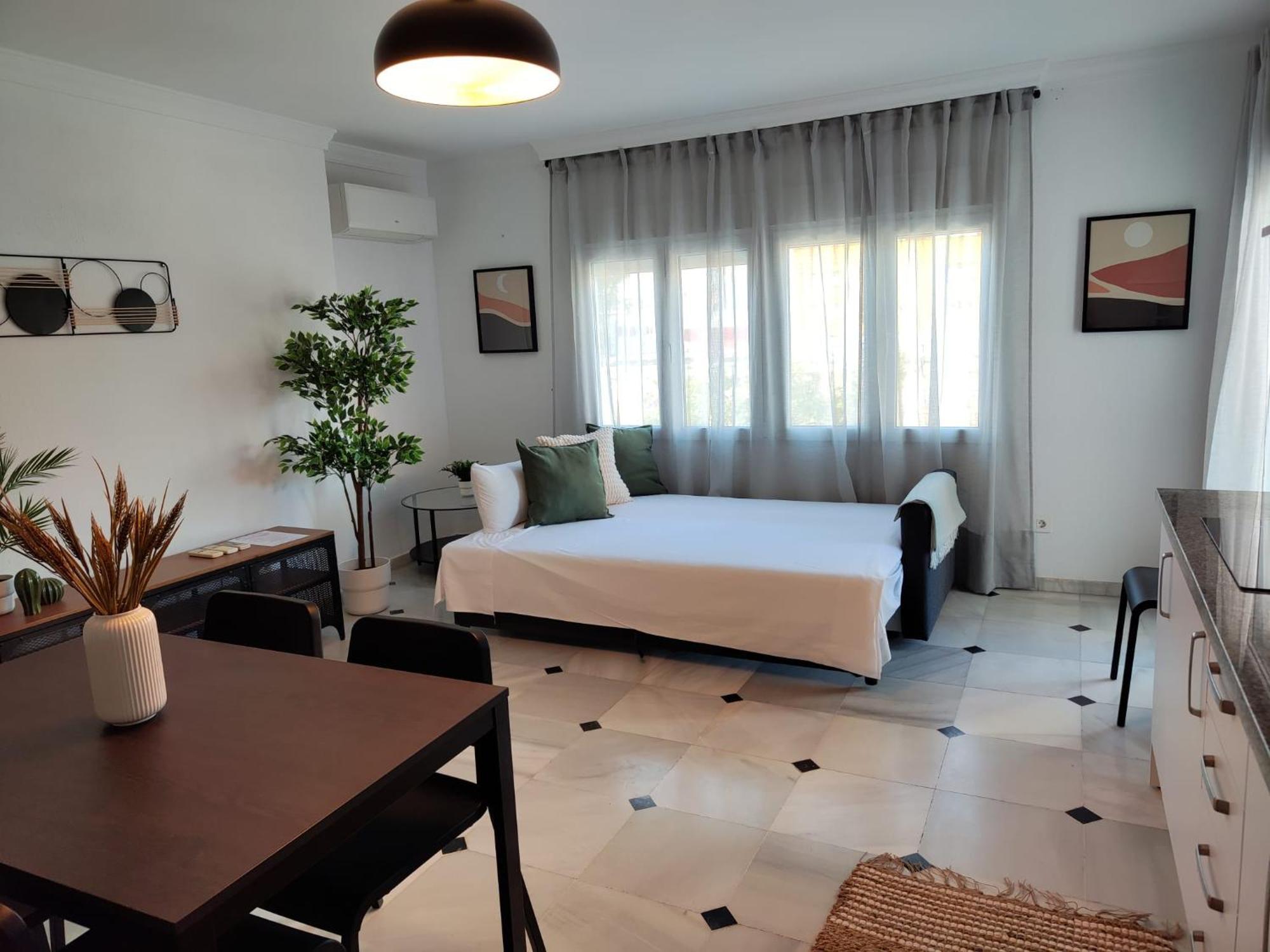 Wintowinrentals Your Home Steps From The Center Málaga Exterior foto